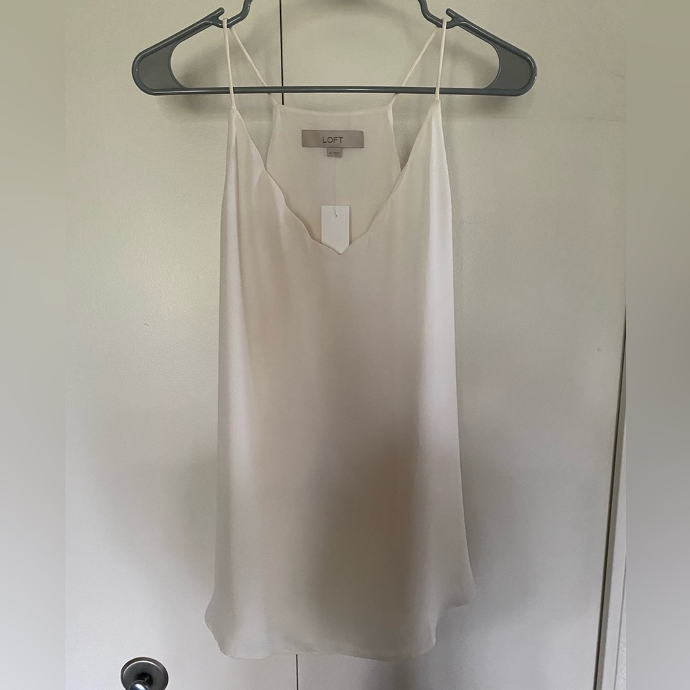Cream Scallop Neck Cami Top *NWT*
